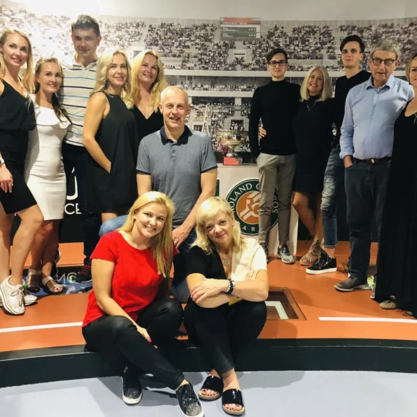 Rafa Nadal Akademija Teniso stovykla Padelio stovykla Maljorka Aktyvios Tenisininko atostogos Teniso stovyklos vaikams Teniso stovyklos suaugusiems Dovana teniso fanui