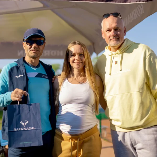 Rafa Nadal Akademija Teniso stovykla Padelio stovykla Maljorka Aktyvios Tenisininko atostogos Teniso stovyklos vaikams Teniso stovyklos suaugusiems Dovana teniso fanui