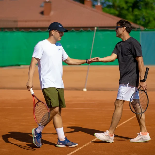 Rafa Nadal Akademija Teniso stovykla Padelio stovykla Maljorka Aktyvios Tenisininko atostogos Teniso stovyklos vaikams Teniso stovyklos suaugusiems Dovana teniso fanui