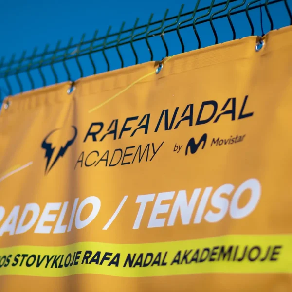 Rafa Nadal Akademija Teniso stovykla Padelio stovykla Maljorka Aktyvios Tenisininko atostogos Teniso stovyklos vaikams Teniso stovyklos suaugusiems Dovana teniso fanui