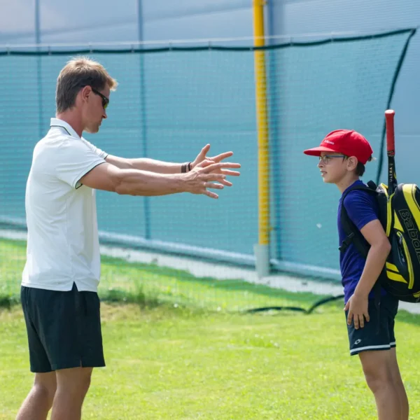 Rafa Nadal Akademija Teniso stovykla Padelio stovykla Maljorka Aktyvios Tenisininko atostogos Teniso stovyklos vaikams Teniso stovyklos suaugusiems Dovana teniso fanui