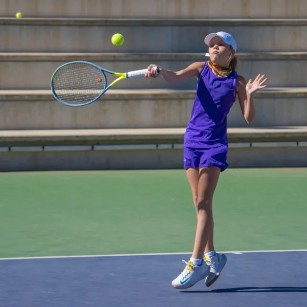 Rafa Nadal Akademija Teniso stovykla Padelio stovykla Maljorka Aktyvios Tenisininko atostogos Teniso stovyklos vaikams Teniso stovyklos suaugusiems Dovana teniso fanui