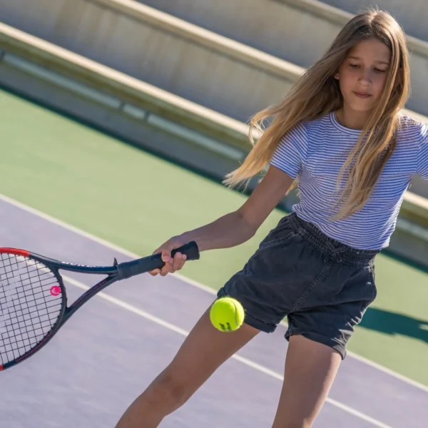 Rafa Nadal Akademija Teniso stovykla Padelio stovykla Maljorka Aktyvios Tenisininko atostogos Teniso stovyklos vaikams Teniso stovyklos suaugusiems Dovana teniso fanui