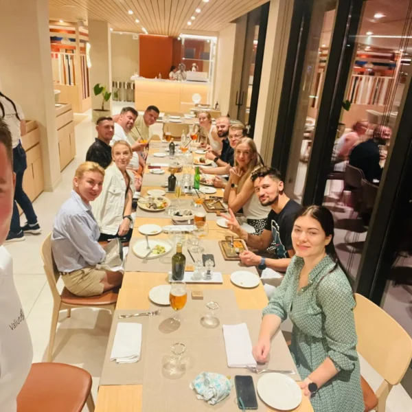 Rafa Nadal Akademija Teniso stovykla Padelio stovykla Maljorka Aktyvios Tenisininko atostogos Teniso stovyklos vaikams Teniso stovyklos suaugusiems Dovana teniso fanui