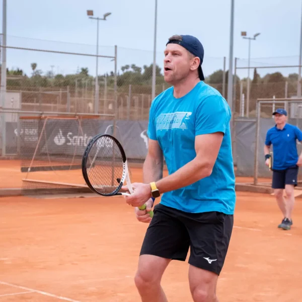 Rafa Nadal Akademija Teniso stovykla Padelio stovykla Maljorka Aktyvios Tenisininko atostogos Teniso stovyklos vaikams Teniso stovyklos suaugusiems Dovana teniso fanui