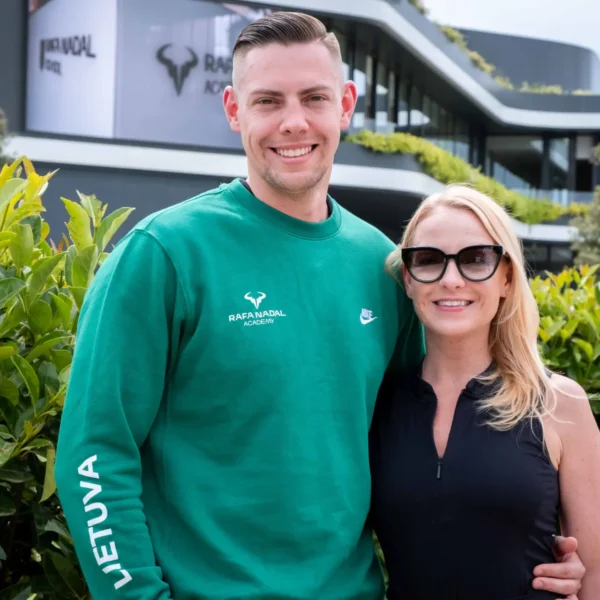 Rafa Nadal Akademija Teniso stovykla Padelio stovykla Maljorka Aktyvios Tenisininko atostogos Teniso stovyklos vaikams Teniso stovyklos suaugusiems Dovana teniso fanui