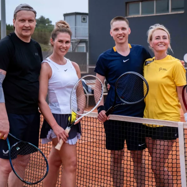 Rafa Nadal Akademija Teniso stovykla Padelio stovykla Maljorka Aktyvios Tenisininko atostogos Teniso stovyklos vaikams Teniso stovyklos suaugusiems Dovana teniso fanui