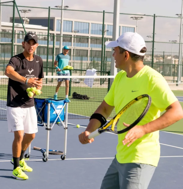 Rafa Nadal Akademija Teniso stovykla Padelio stovykla Maljorka Aktyvios Tenisininko atostogos Teniso stovyklos vaikams Teniso stovyklos suaugusiems Dovana teniso fanui