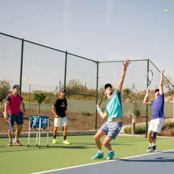Rafa Nadal Akademija Teniso stovykla Padelio stovykla Maljorka Aktyvios Tenisininko atostogos Teniso stovyklos vaikams Teniso stovyklos suaugusiems Dovana teniso fanui