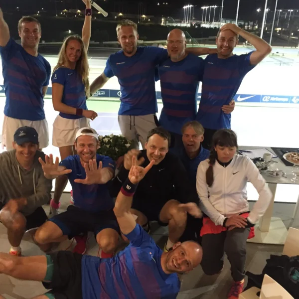 Rafa Nadal Akademija Teniso stovykla Padelio stovykla Maljorka Aktyvios Tenisininko atostogos Teniso stovyklos vaikams Teniso stovyklos suaugusiems Dovana teniso fanui