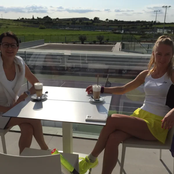 Rafa Nadal Akademija Teniso stovykla Padelio stovykla Maljorka Aktyvios Tenisininko atostogos Teniso stovyklos vaikams Teniso stovyklos suaugusiems Dovana teniso fanui