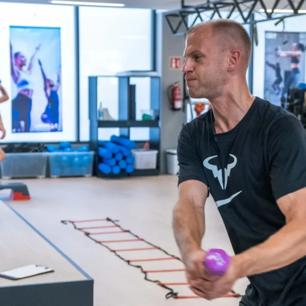 Rafa Nadal Akademija Teniso stovykla Padelio stovykla Maljorka Aktyvios Tenisininko atostogos Teniso stovyklos vaikams Teniso stovyklos suaugusiems Dovana teniso fanui