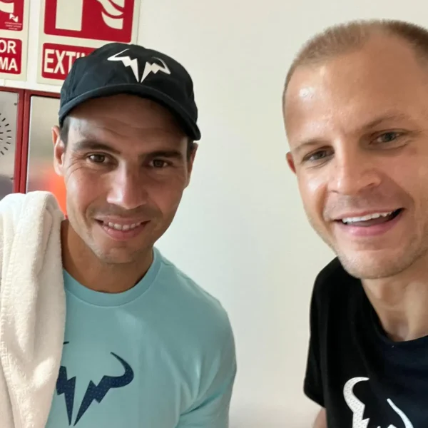 Rafa Nadal Akademija Teniso stovykla Padelio stovykla Maljorka Aktyvios Tenisininko atostogos Teniso stovyklos vaikams Teniso stovyklos suaugusiems Dovana teniso fanui
