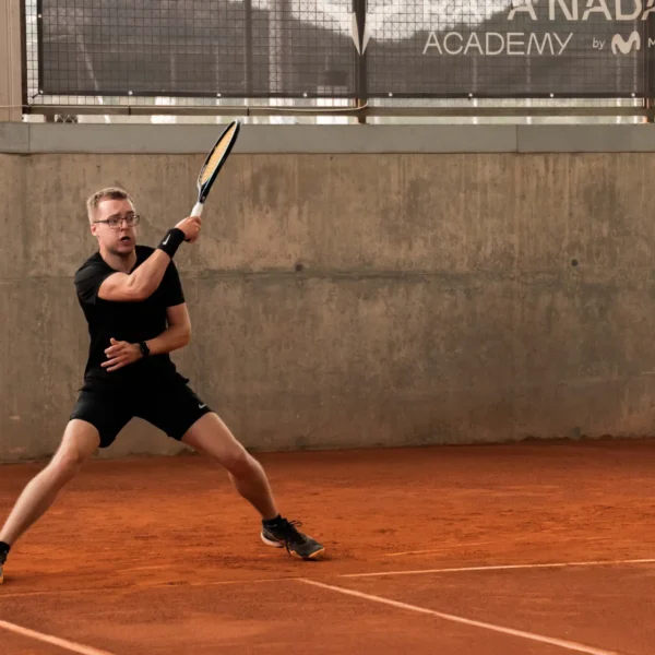 Rafa Nadal Akademija Teniso stovykla Padelio stovykla Maljorka Aktyvios Tenisininko atostogos Teniso stovyklos vaikams Teniso stovyklos suaugusiems Dovana teniso fanui