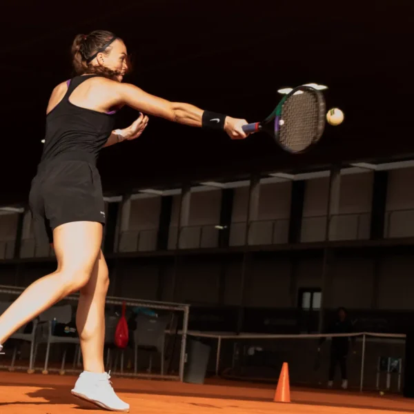 Rafa Nadal Akademija Teniso stovykla Padelio stovykla Maljorka Aktyvios Tenisininko atostogos Teniso stovyklos vaikams Teniso stovyklos suaugusiems Dovana teniso fanui