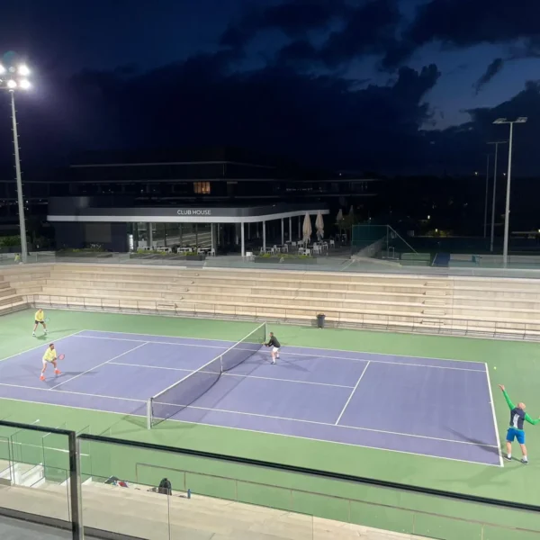 Rafa Nadal Akademija Teniso stovykla Padelio stovykla Maljorka Aktyvios Tenisininko atostogos Teniso stovyklos vaikams Teniso stovyklos suaugusiems Dovana teniso fanui