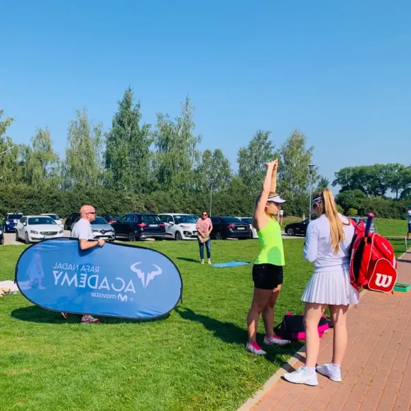 Rafa Nadal Akademija Teniso stovykla Padelio stovykla Maljorka Aktyvios Tenisininko atostogos Teniso stovyklos vaikams Teniso stovyklos suaugusiems Dovana teniso fanui