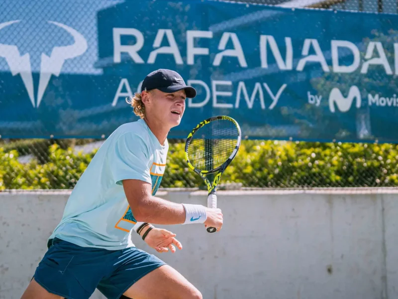 Rafa Nadal Akademija Teniso stovykla Padelio stovykla Maljorka Aktyvios Tenisininko atostogos Teniso stovyklos vaikams Teniso stovyklos suaugusiems Dovana teniso fanui